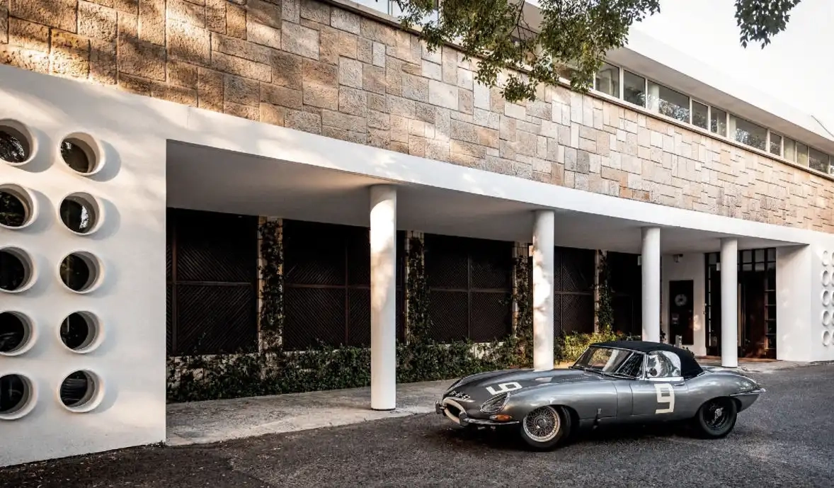 1961 Jaguar E-type OTS roadster - 1961 Jaguar E-type OTS roadster